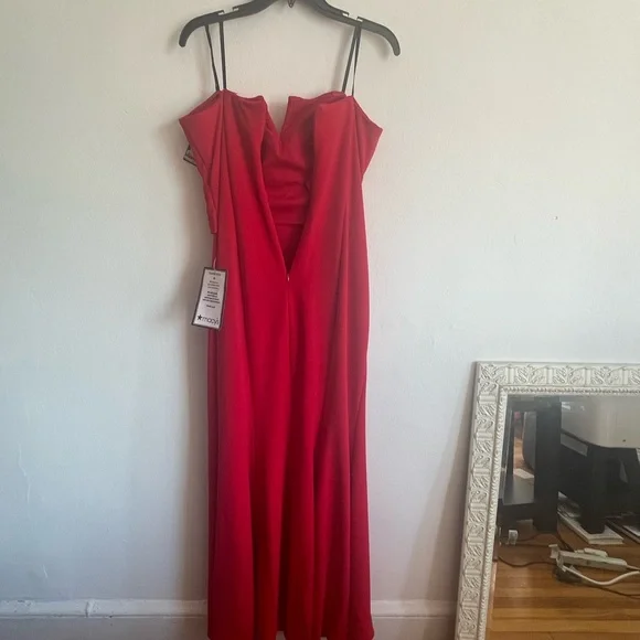 NWT Red strapless dress 💃 by Xscape size 12 Made in the USA - Picture 3 of 15